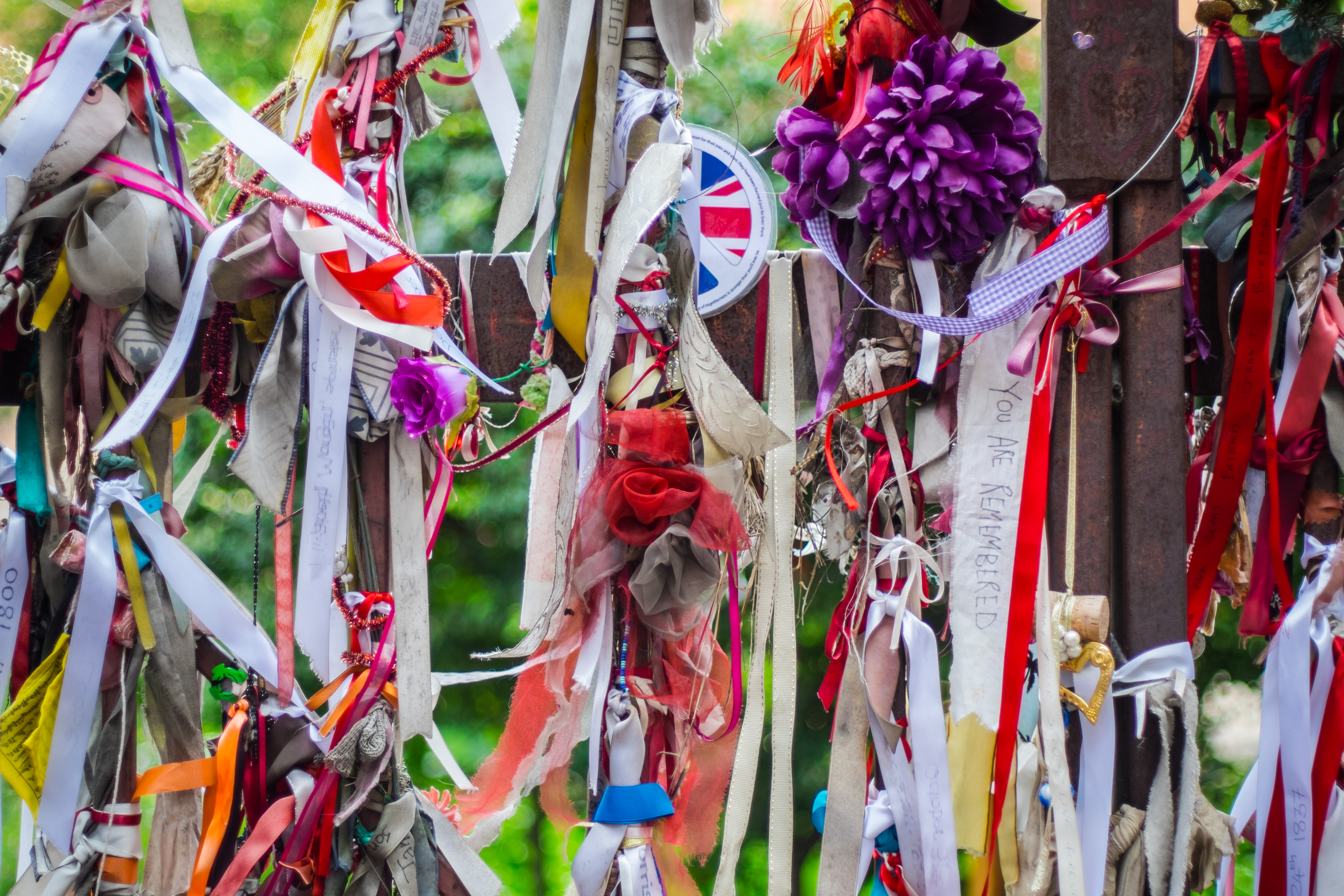 London Bridge Crossbones Graveyard ribbons